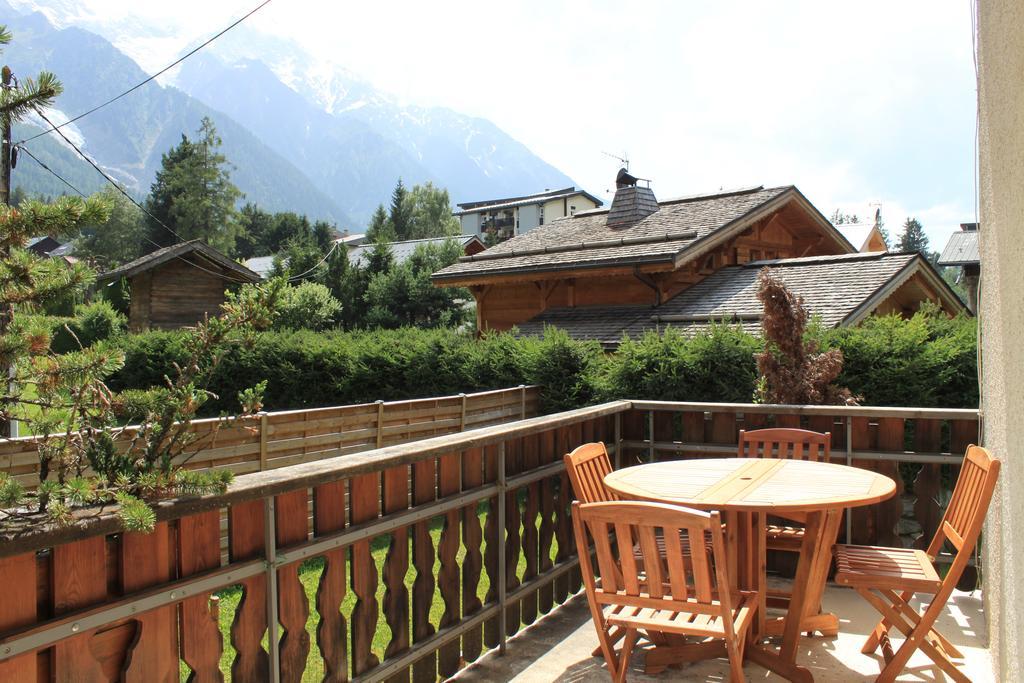 Apartment Germain Close To Chamonix Mont Blanc Exterior photo